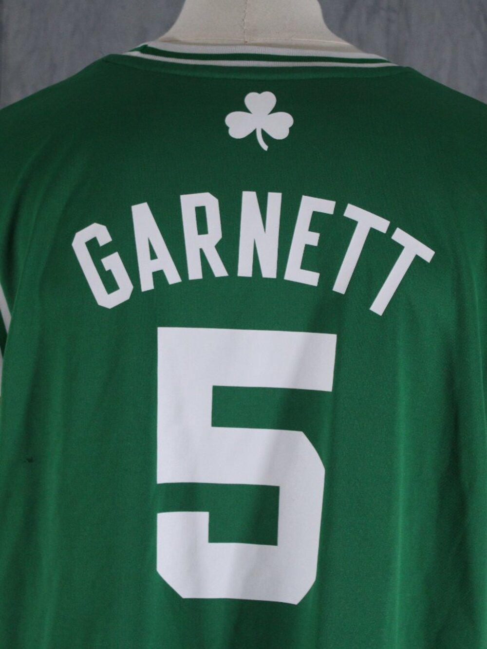 Boston Celtics Jersey (Retro) - Kevin Garnett Number 5 by Adidas - Men's Large - Picture 6 of 10